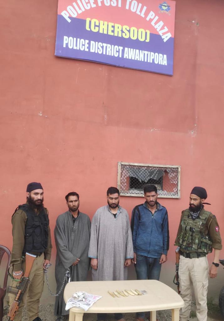 3 drug peddlers in Awantipora