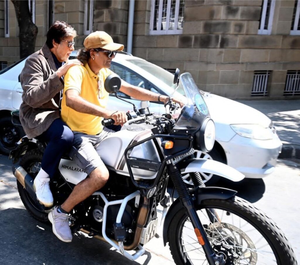 Amitabh Bachchan takes lift from fan to reach work location amid ‘unsolvable traffic jams’, thanks him in a post