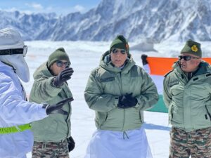 Rajnath visits Siachen glacier