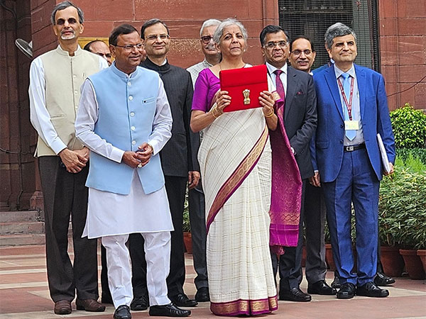 FM Nirmala Sitharaman heads to Rashtrapati Bhavan with the budget documents