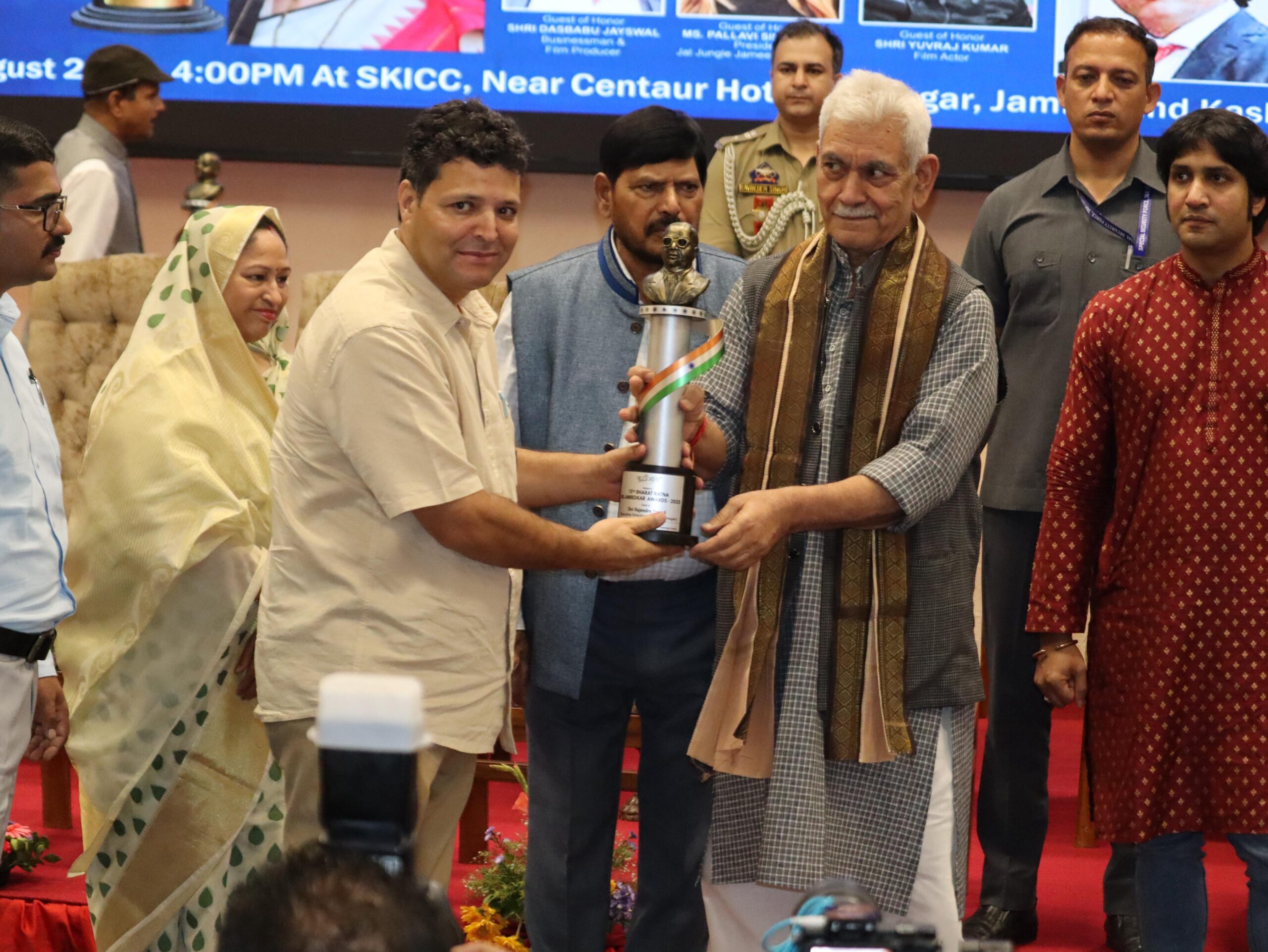 Lieutenant Governor felicitates the Awardees of International Buddha Peace and Bharat Ratna Dr. Bhim Rao Ambedkar Awards at Srinagar