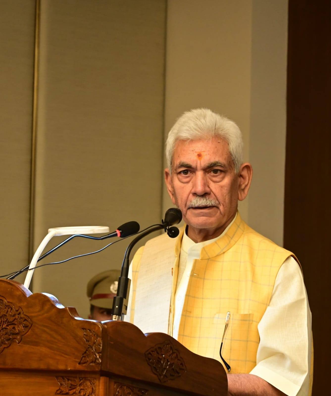 LG Sinha Calls for Accountability, Transparency in Real Estate Sector