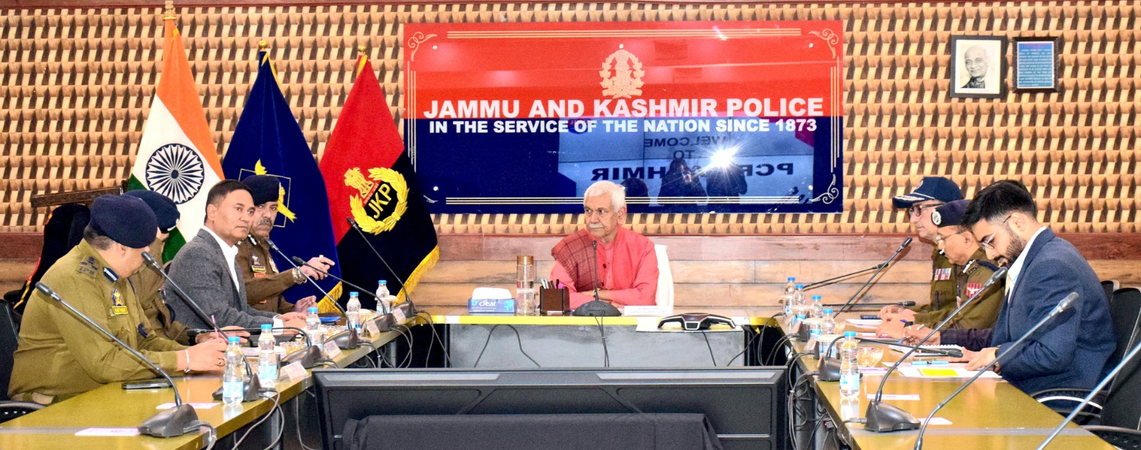 LG chairs high-level security meet in Kashmir