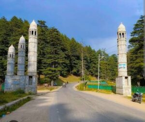 The Land of Scholars and Stalled Dreams