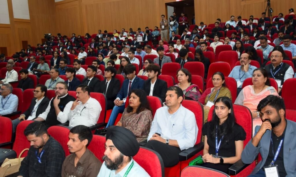 LG Addresses Valedictory Session of J&K GCC Summit 2026
